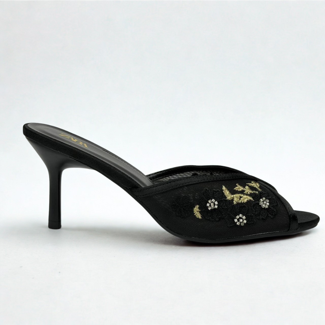 Mid-Heel Pumps - Black - image 1