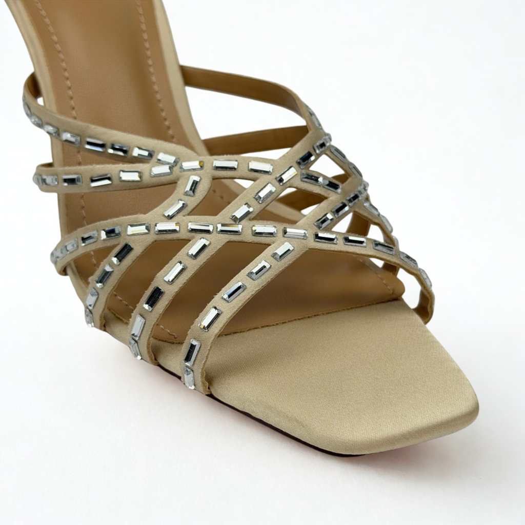 Classic Mid-Heel Pumps - Beige - image 2