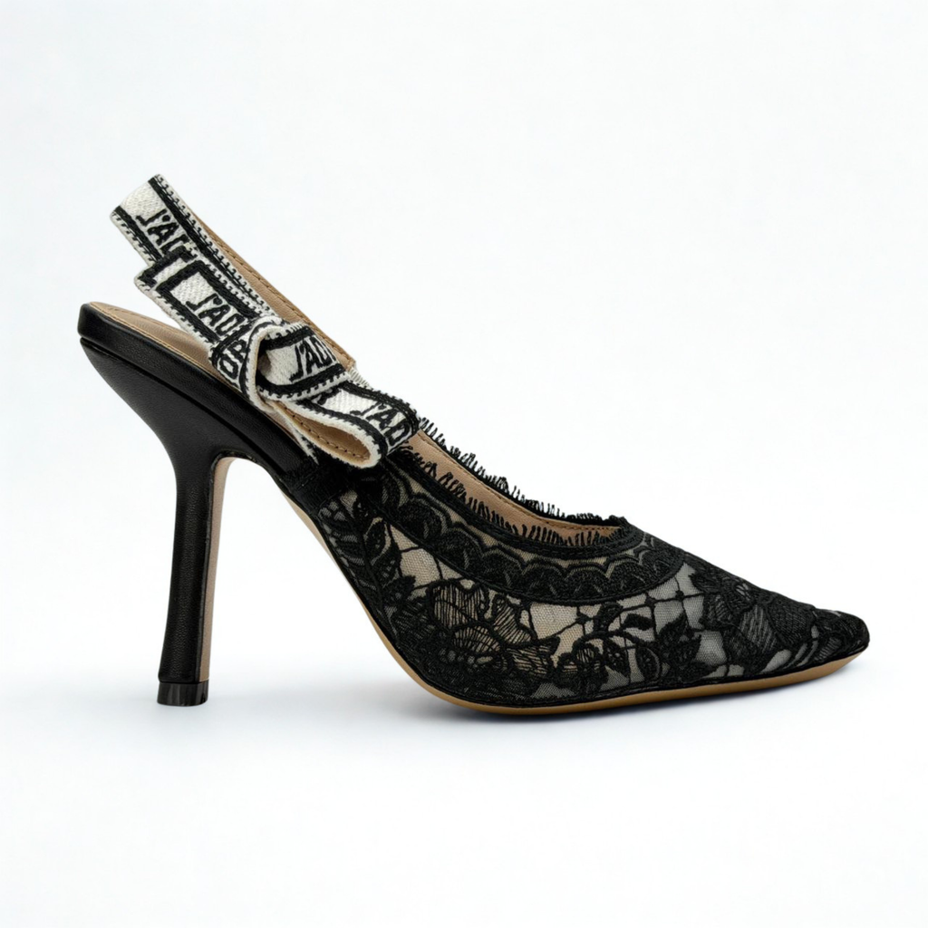 Classic Pointed Pump - image 1