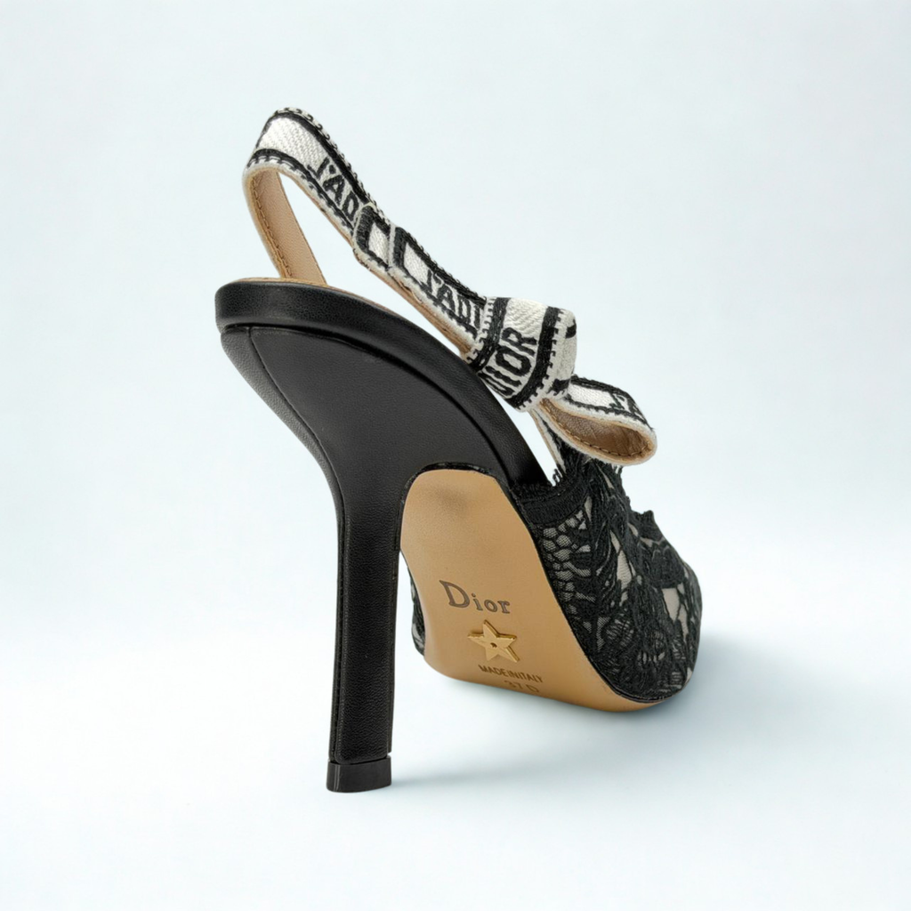 Classic Pointed Pump - image 4
