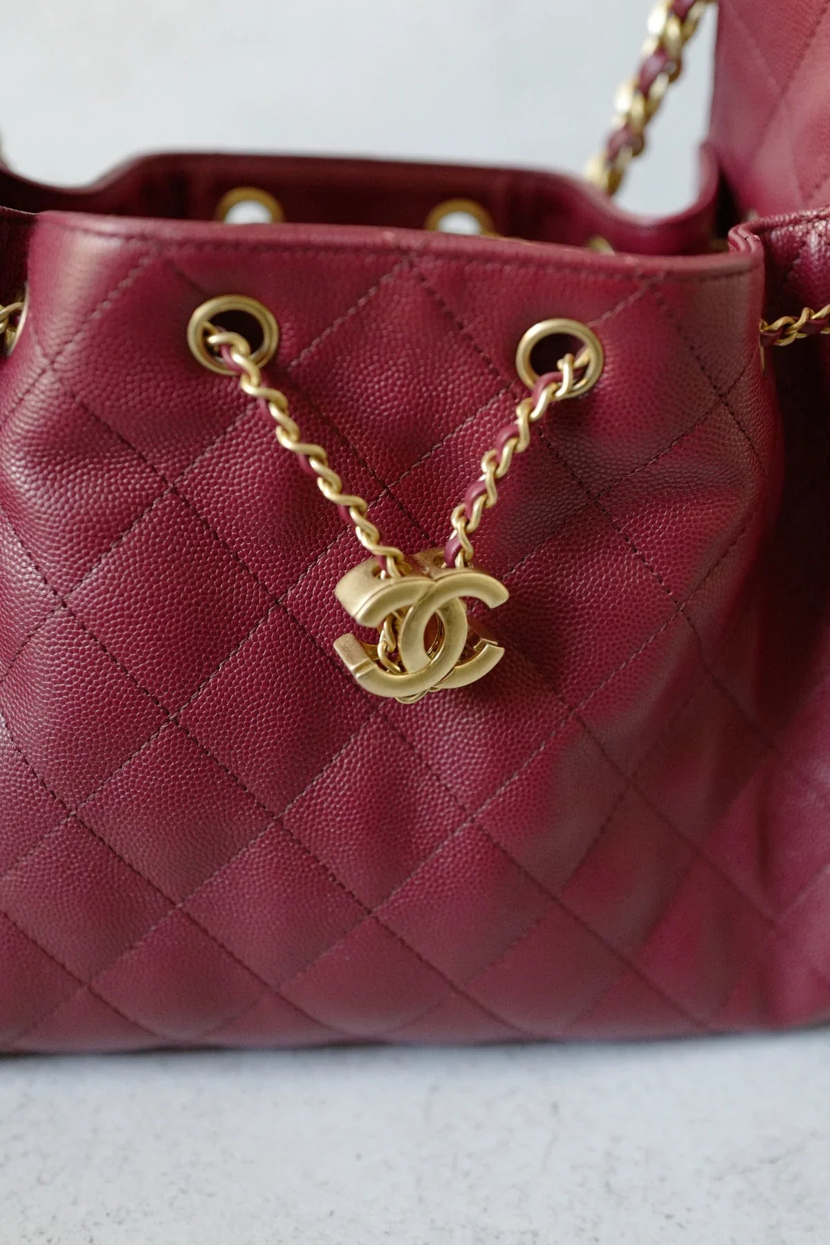 Chanel Quilted 25 Handbag Medium in Black - image 5 | MOAH