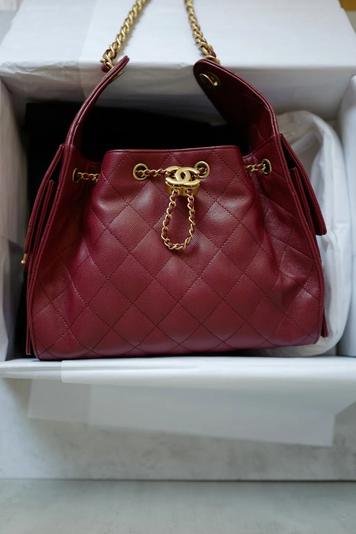 Chanel Quilted 25 Handbag Medium in Black - image 6 | MOAH