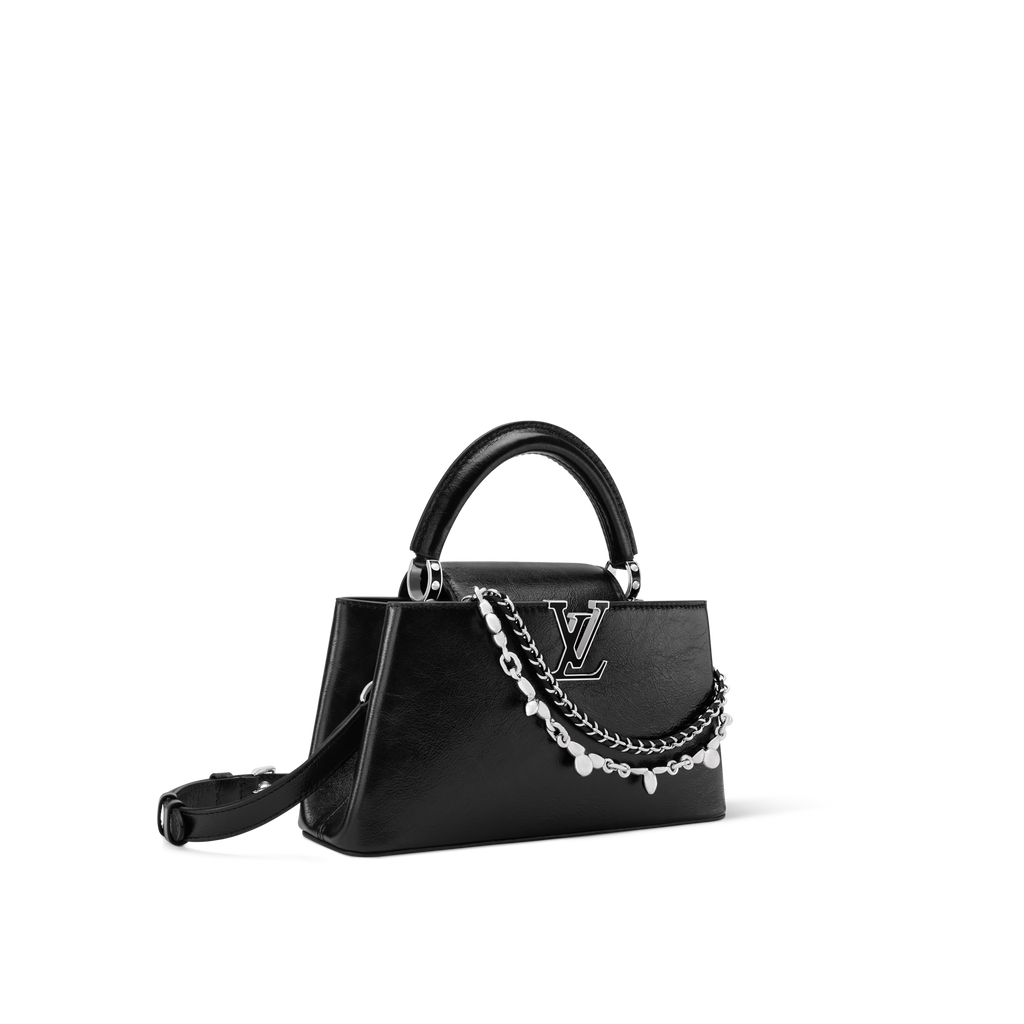 Louis Vuitton Capucines East-West BB side view