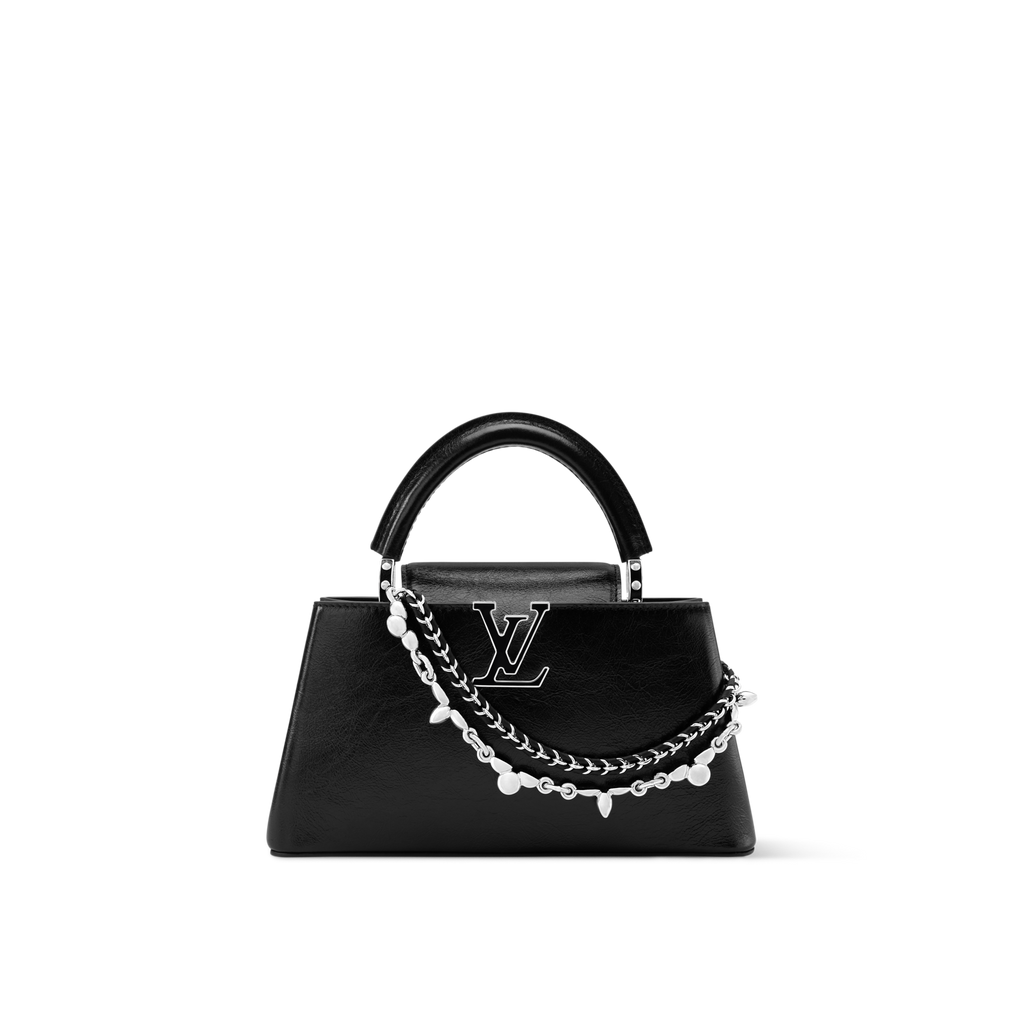 Louis Vuitton Capucines East-West BB front view